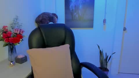 Mariana Lopez online show from March 2, 2025, 1:04 am