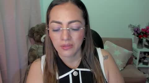 Mariana Lopez online show from March 11, 2025, 3:16 am