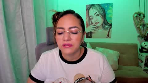 Mariana Lopez online show from November 1, 2025, 11:40 pm