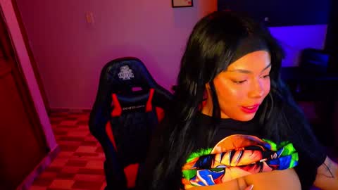 Mariana Prada online show from November 4, 2025, 5:06 am