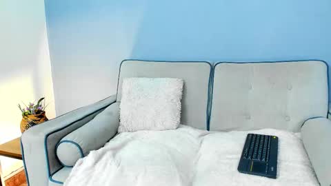 Snapshot of marianavargas20 chatting on October 20, 2025, 2:28 pm Mariana Vargas online show from October 20, 2025, 2:28 pm