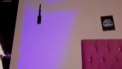 mariana williams online show from January 3, 2025, 7:29 pm