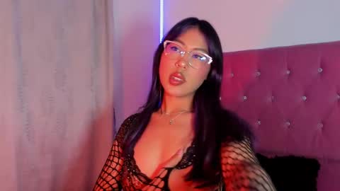 mariana williams online show from September 9, 2025, 9:42 am