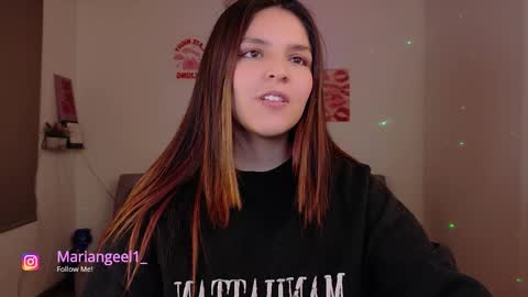 mariangeel_ online show from January 15, 2026, 12:15 am