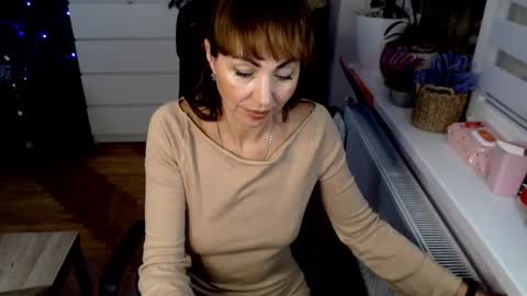 marianika online show from December 21, 2025, 4:03 pm