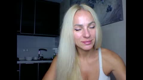 marianna1977 online show from October 8, 2025, 7:44 pm
