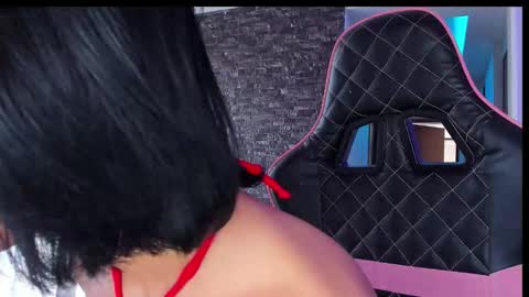 Snapshot of marianne__ chatting on March 26, 2026, 6:57 pm M A R I A N E online show from March 26, 2026, 6:57 pm