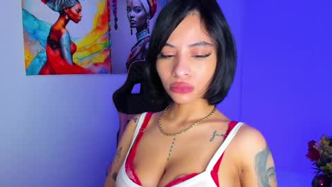 Snapshot of marianne__ chatting on April 1, 2026, 6:25 am M A R I A N E online show from April 1, 2026, 6:25 am