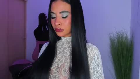 Snapshot of marianne__ chatting on July 3, 2026, 4:52 am M A R I A N E online show from July 3, 2026, 4:52 am