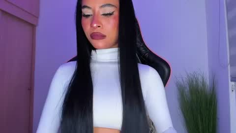 Snapshot of marianne__ chatting on July 5, 2026, 4:41 am M A R I A N E online show from July 5, 2026, 4:41 am