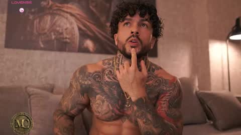 Snapshot of mariano_costa chatting on February 2, 2026, 2:21 am Mariano Costa online show from February 2, 2026, 2:21 am