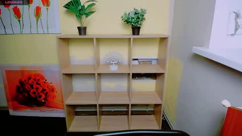 Mariia online show from December 29, 2024, 2:10 pm