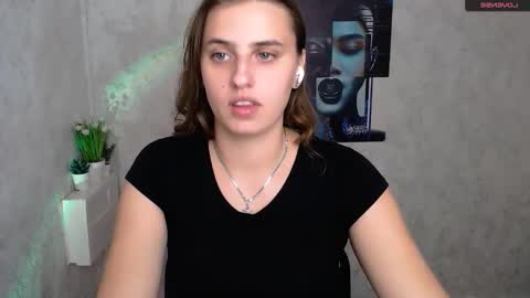 Mariia online show from September 22, 2025, 8:38 am