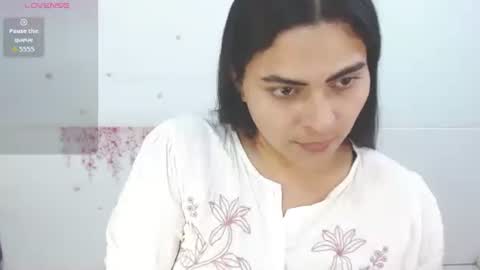 mariavex online show from November 15, 2025, 7:10 pm