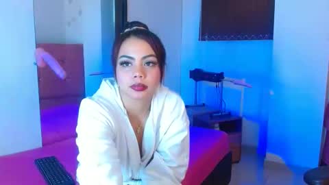 Snapshot of maribelsex303av chatting on February 27, 2025, 4:53 pm maribelsex303av online show from February 27, 2025, 4:53 pm