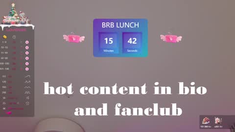 Snapshot of marie_diaze chatting on December 31, 2024, 8:15 am Marie LEAVE YOUR WITH ME online show from December 31, 2024, 8:15 am