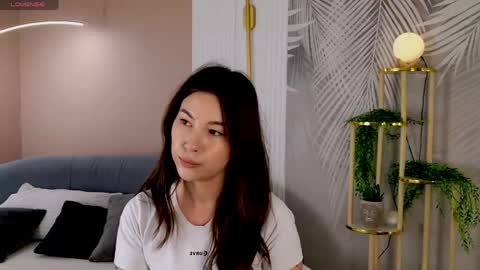 Snapshot of marie_diaze chatting on May 5, 2026, 5:15 am Marie LEAVE YOUR WITH ME online show from May 5, 2026, 5:15 am