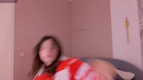 Snapshot of marie_diaze chatting on May 18, 2026, 5:02 am Marie LEAVE YOUR WITH ME online show from May 18, 2026, 5:02 am