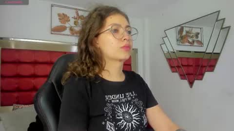 Snapshot of marieetaylor chatting on February 8, 2026, 6:22 pm Mariee online show from February 8, 2026, 6:22 pm