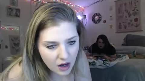 marigoldrue online show from February 10, 2025, 5:25 am