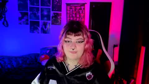 mariiana_velezz online show from January 19, 2026, 10:08 am