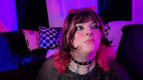 mariiana_velezz online show from March 21, 2026, 12:26 am