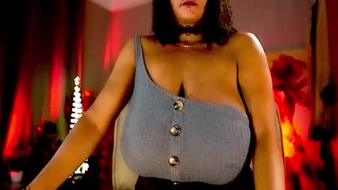 Nikita - Scroll down and read my bio please. New Pictures in Bio online show from September 25, 2025, 7:12 am