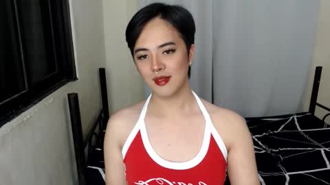 Snapshot of marikosue01 chatting on February 13, 2025, 12:43 pm marikosue online show from February 13, 2025, 12:43 pm