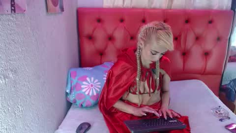 Snapshot of marilynblonde__ chatting on February 4, 2026, 4:07 am Marilyn online show from February 4, 2026, 4:07 am