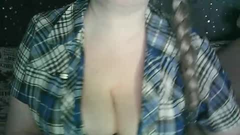 Marina online show from November 27, 2025, 2:19 pm