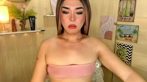 Snapshot of marinamorets chatting on October 10, 2025, 9:19 am marina online show from October 10, 2025, 9:19 am