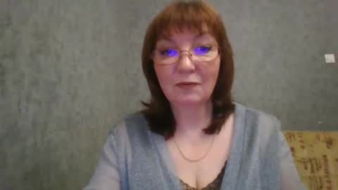 marinamrs online show from October 25, 2025, 5:30 pm