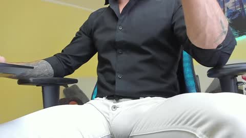 marioslim online show from February 8, 2025, 2:38 pm