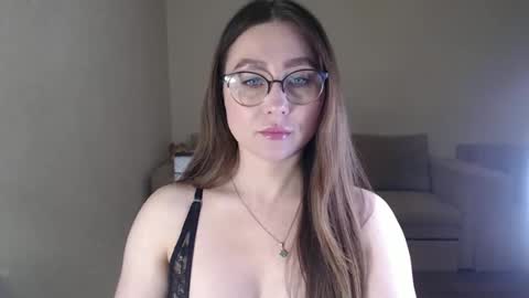 Marisha Arimova online show from November 21, 2025, 12:10 am