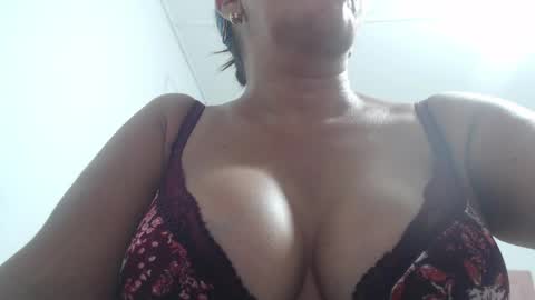 Snapshot of mariska_69 chatting on May 25, 2026, 6:52 am mariska_69 online show from May 25, 2026, 6:52 am