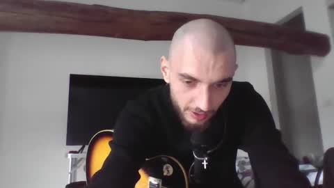 mariusbornofsin online show from December 5, 2025, 12:58 pm