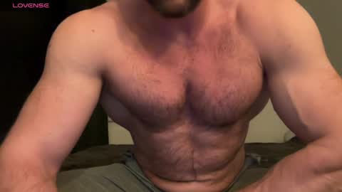 mark9222222 online show from April 3, 2026, 8:29 pm