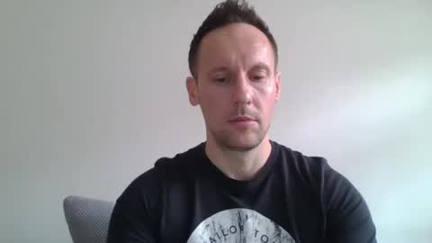 Mark online show from March 1, 2025, 10:02 am