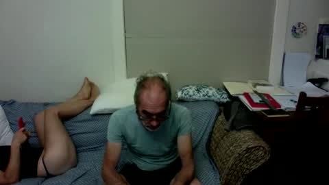 mark_and_lola online show from January 7, 2026, 6:32 pm