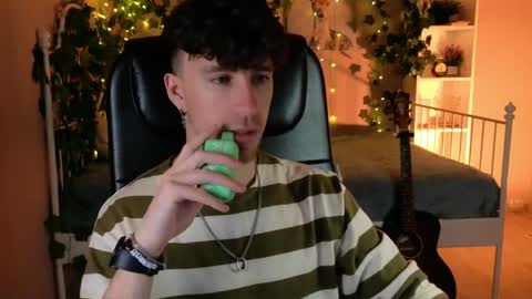 mark_caron online show from April 3, 2026, 8:40 pm