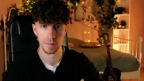 mark_caron online show from April 5, 2026, 12:57 pm