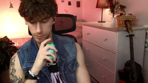 mark_caron online show from April 16, 2026, 8:09 pm