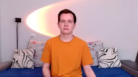 Mark online show from May 8, 2026, 2:28 am
