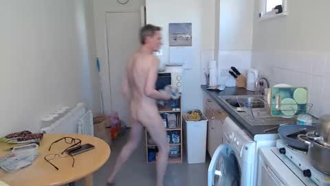Snapshot of mark_islington chatting on April 18, 2026, 11:14 am mark_islington online show from April 18, 2026, 11:14 am