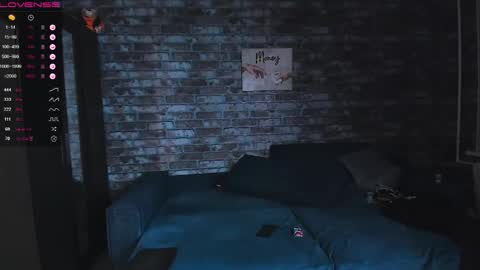 Snapshot of mark_normal chatting on February 1, 2026, 6:56 am Mark online show from February 1, 2026, 6:56 am