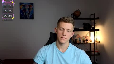 mark_shturman online show from October 24, 2025, 4:25 pm