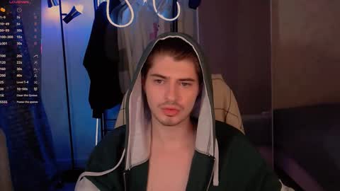 Mark online show from December 17, 2025, 3:45 am