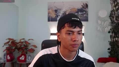 Snapshot of markbowie chatting on September 13, 2025, 5:13 pm markbowie online show from September 13, 2025, 5:13 pm