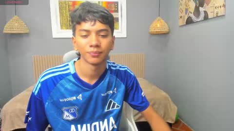 Snapshot of markbowie chatting on September 18, 2025, 12:51 pm markbowie online show from September 18, 2025, 12:51 pm