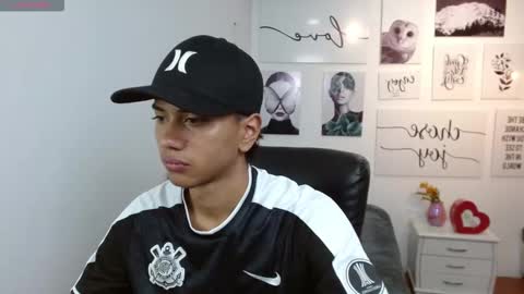 Snapshot of markbowie chatting on September 21, 2025, 2:51 pm markbowie online show from September 21, 2025, 2:51 pm